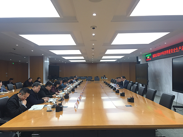 照片3.jpg 照片3.jpg